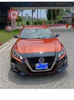 نيسان ألتيما